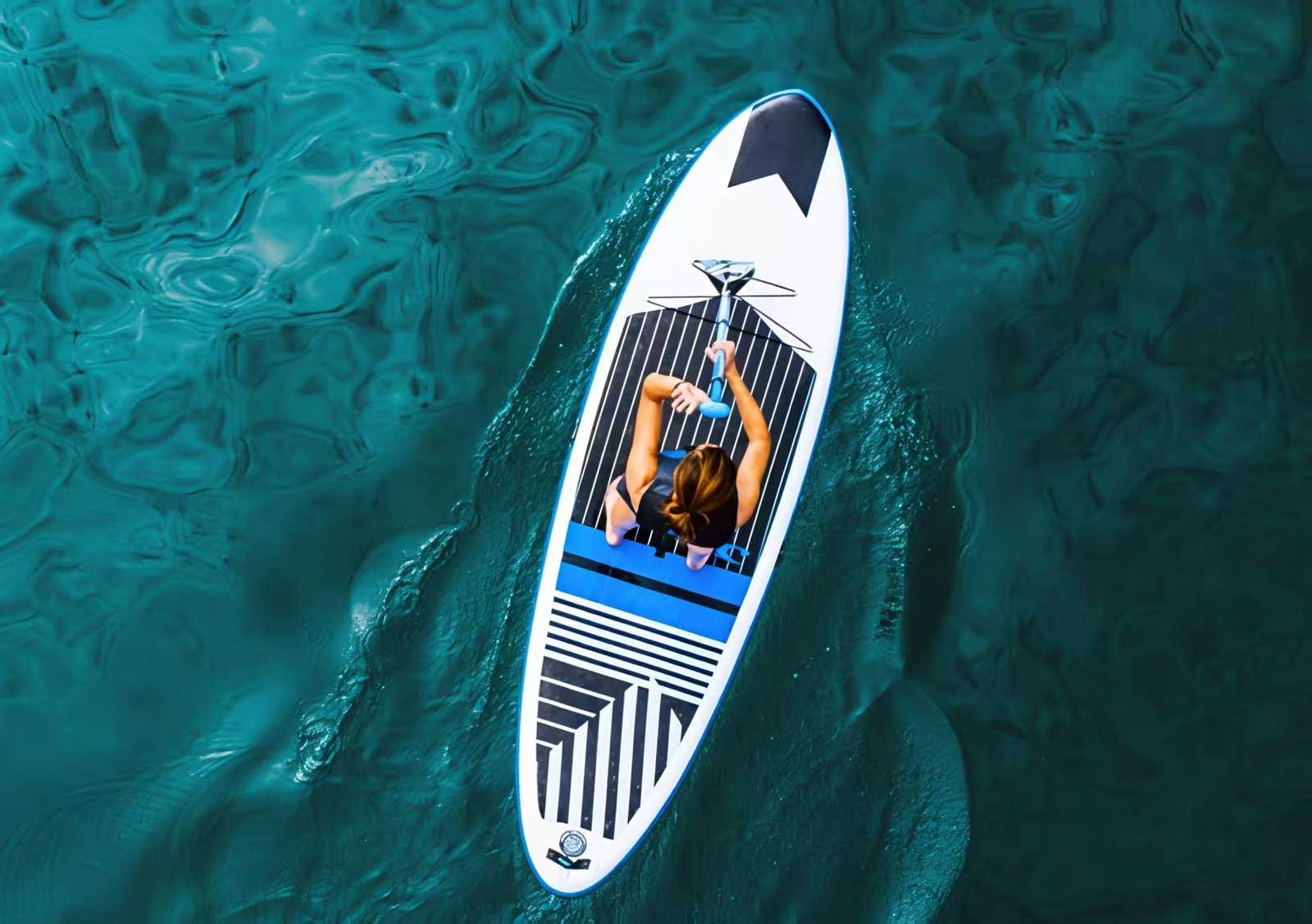 From Shore to Water: A Beginner’s Guide to Paddleboarding